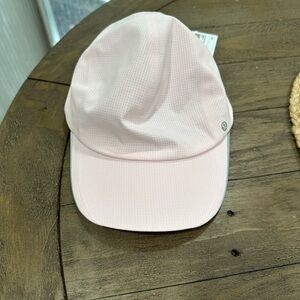 Women's Fast and Free Run Hat “Woven Air”
